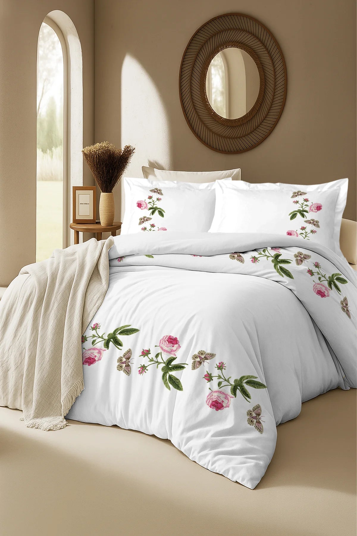 %100 Pamuk Gül Desenli Nevresim Takımı – 5D Dijital Baskı, Oeko-Tex Sertifikalı