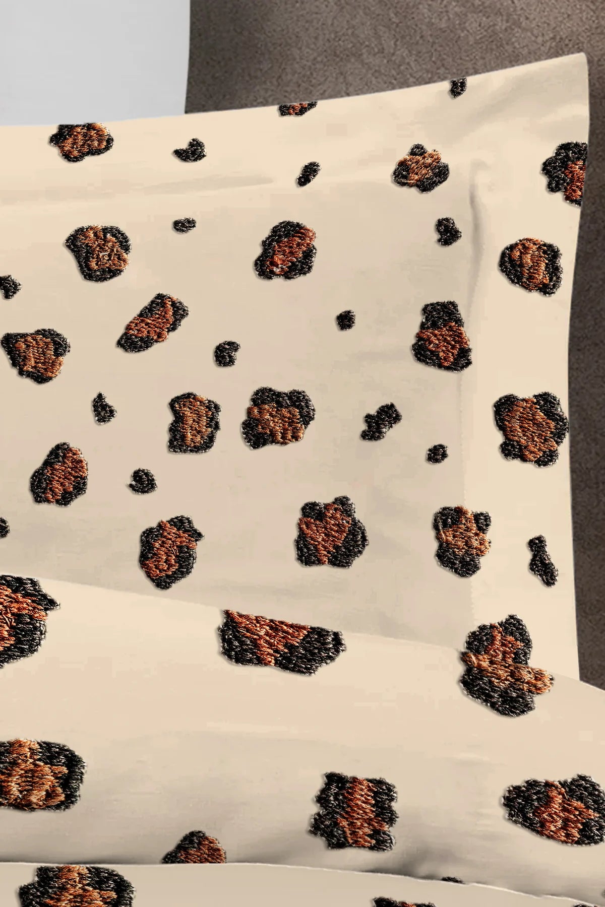 %100 Pamuk Leopar Desenli Nevresim Takımı – 5D Dijital Baskı, Oeko-Tex Sertifikalı