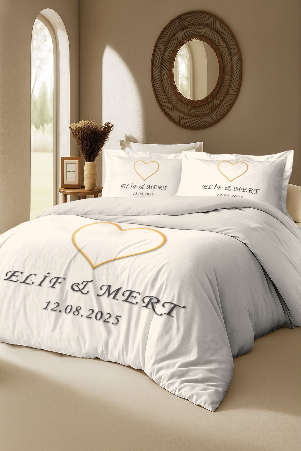 KİŞİYE ÖZEL %100 Pamuk Nevresim Takımı – Kalp Tasarımlı İsim & Özel Tarihli