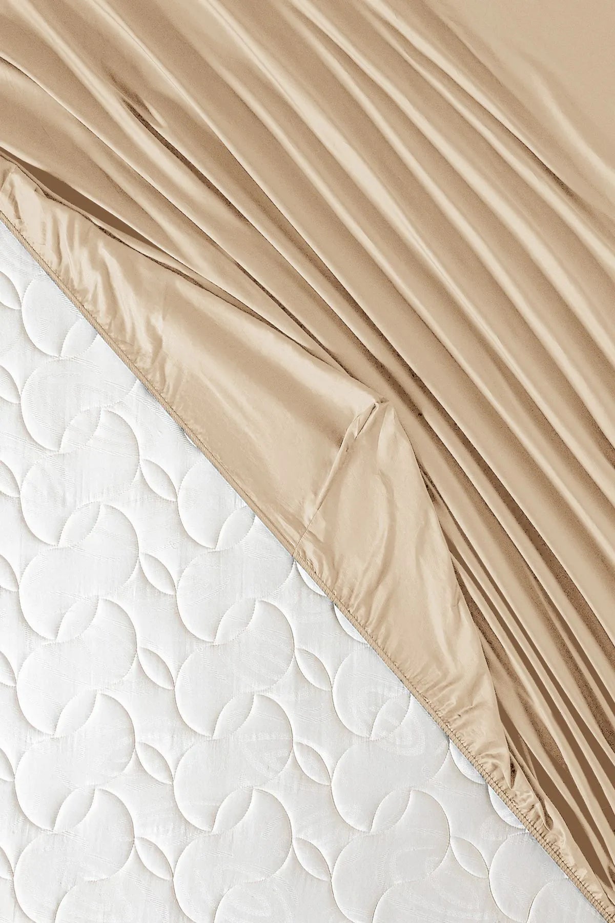 Lastikli Çarşaf %100 Pamuk Oeko-tex® Sertifikalı (Nevresim Kumaşından Üretilmiştir) 57 Tel Bej