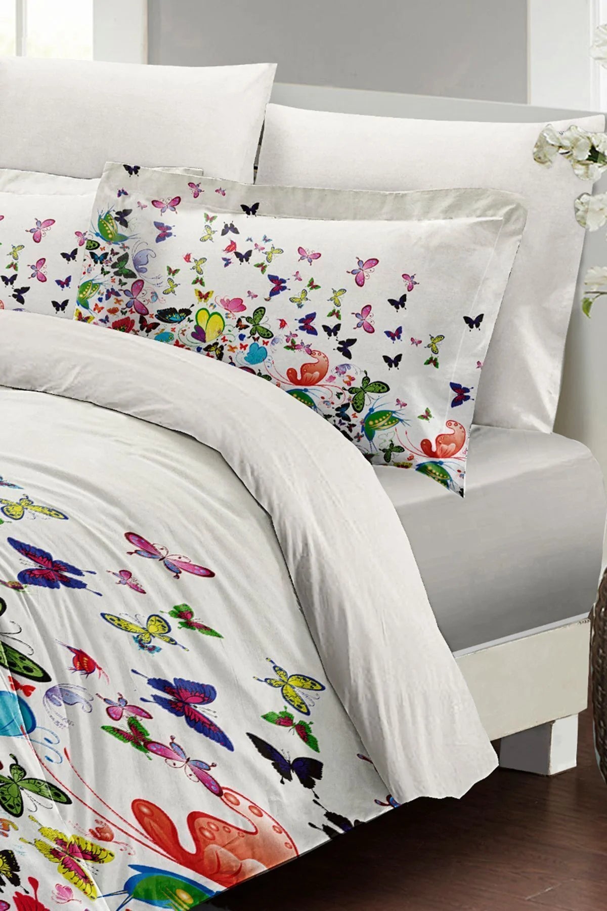 Çift Kişilik Nevresim Takımı Özel Dokuma Pamuk Saten Colorfull Butterfly