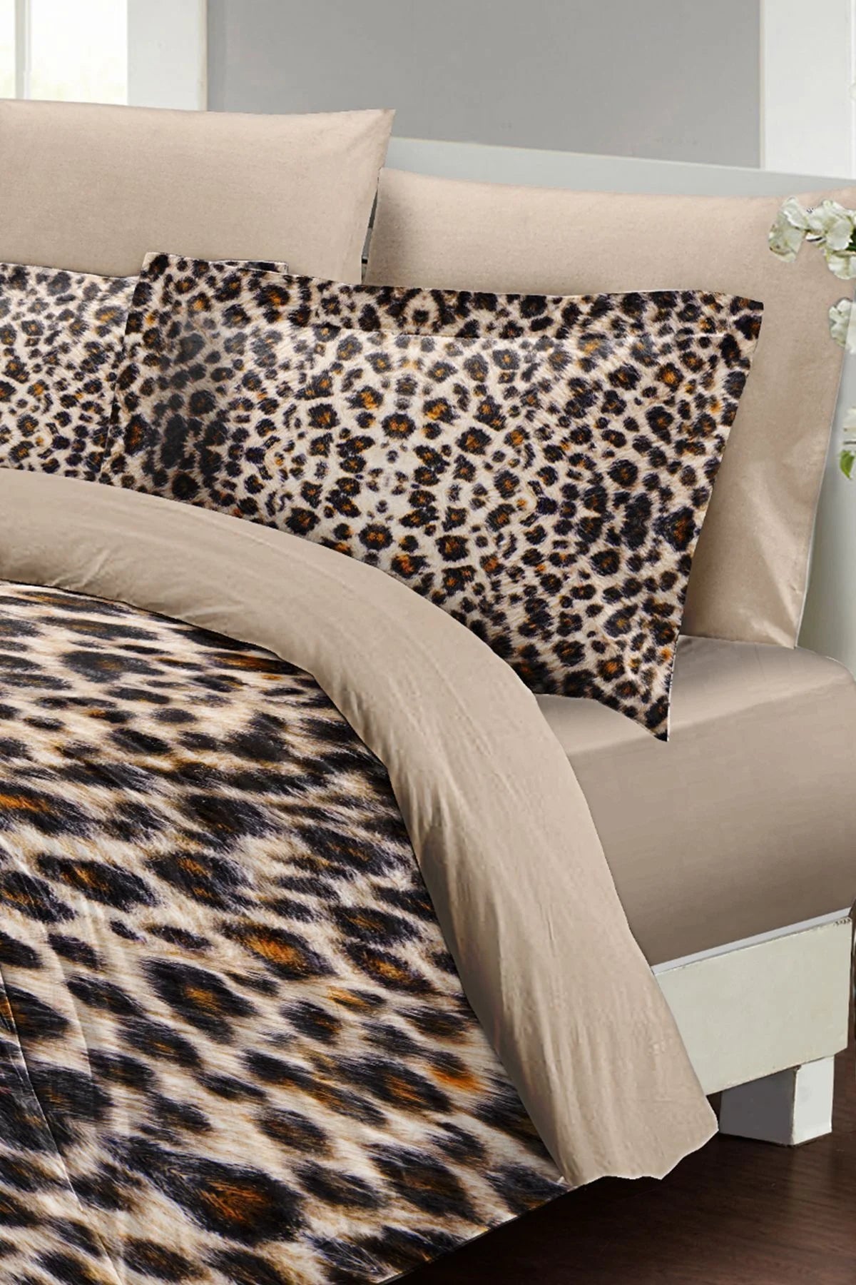Leopar Çift Kişilik Nevresim Takımı Özel Dokuma Pamuk Saten Small Leopard