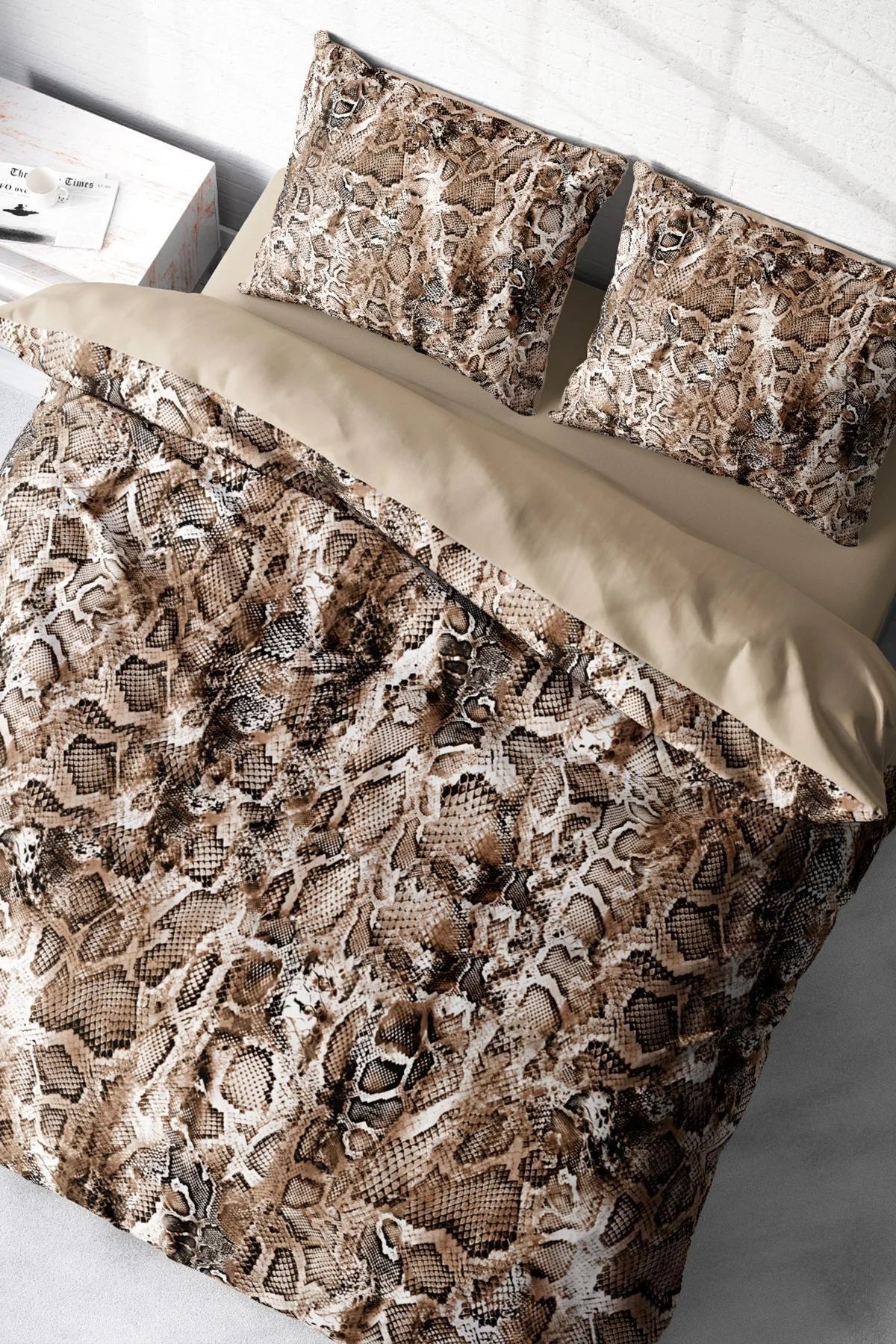 Leopar Çift Kişilik Nevresim Takımı Özel Dokuma Pamuk Saten Wall Snake