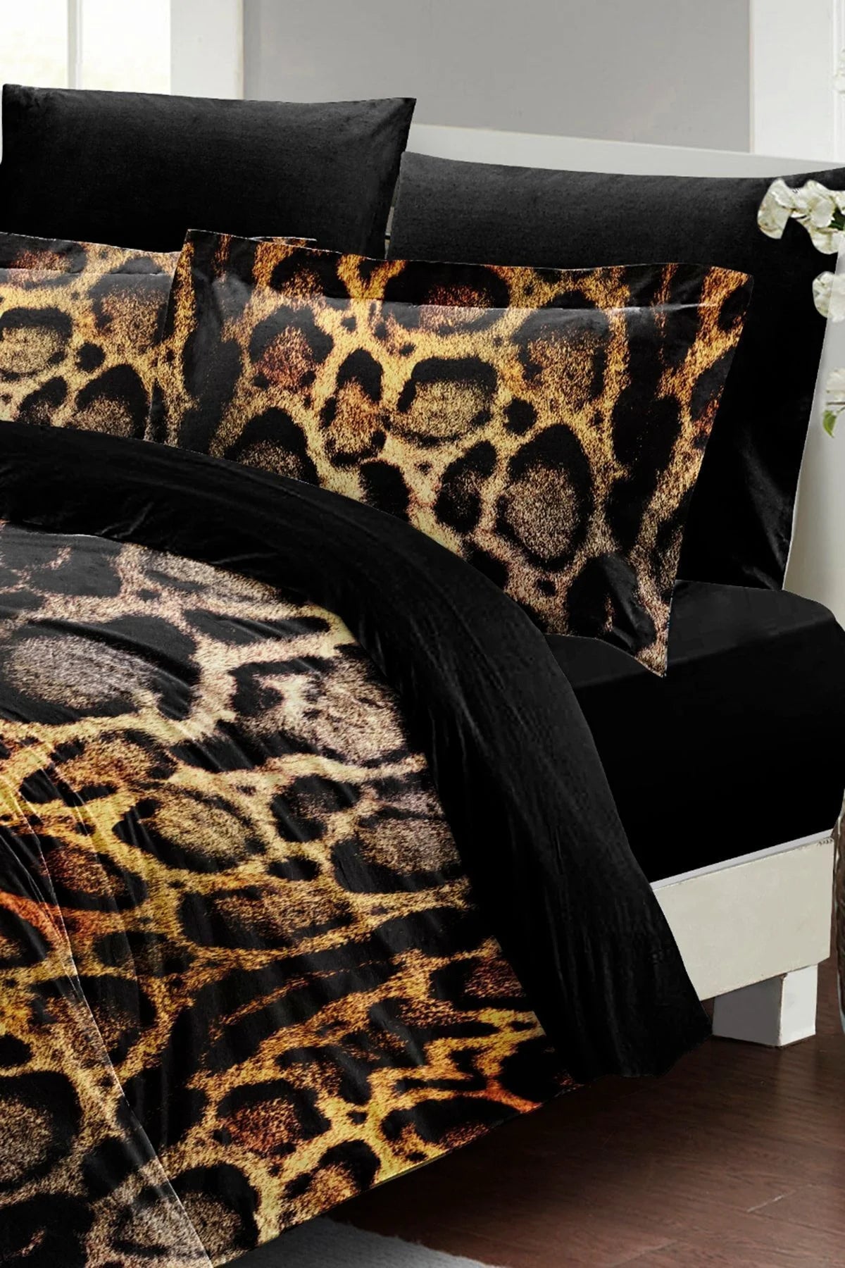 Lux Leopar Çift Kişilik Nevresim Takımı Özel Dokuma Pamuk Saten 3D Özel Tasarım