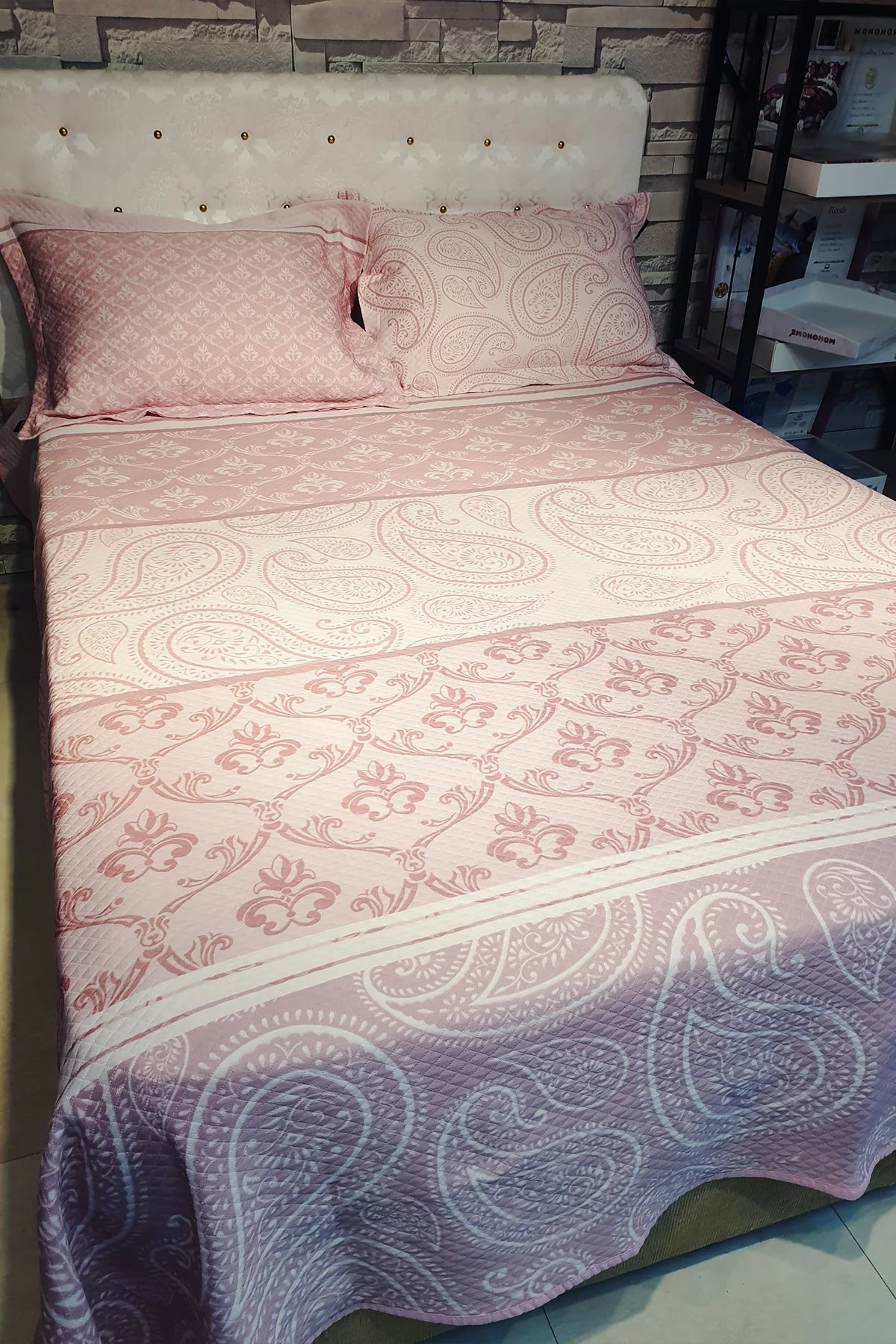 Pike Takımı Pamuklu Çift Kişilik Jakar Dokuma Yatak Örtüsü Pink Sumurg