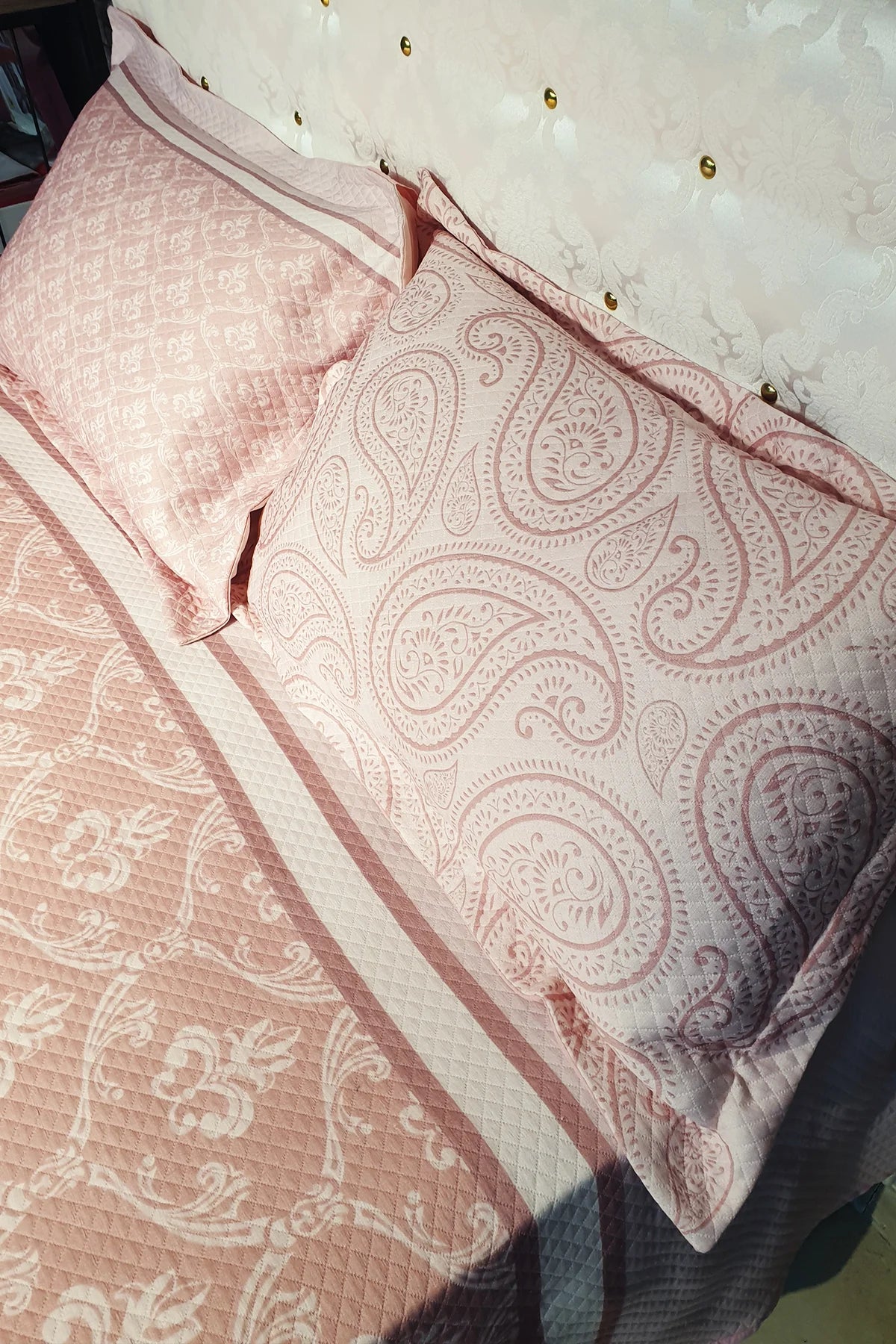 Pike Takımı Pamuklu Çift Kişilik Jakar Dokuma Yatak Örtüsü Pink Sumurg