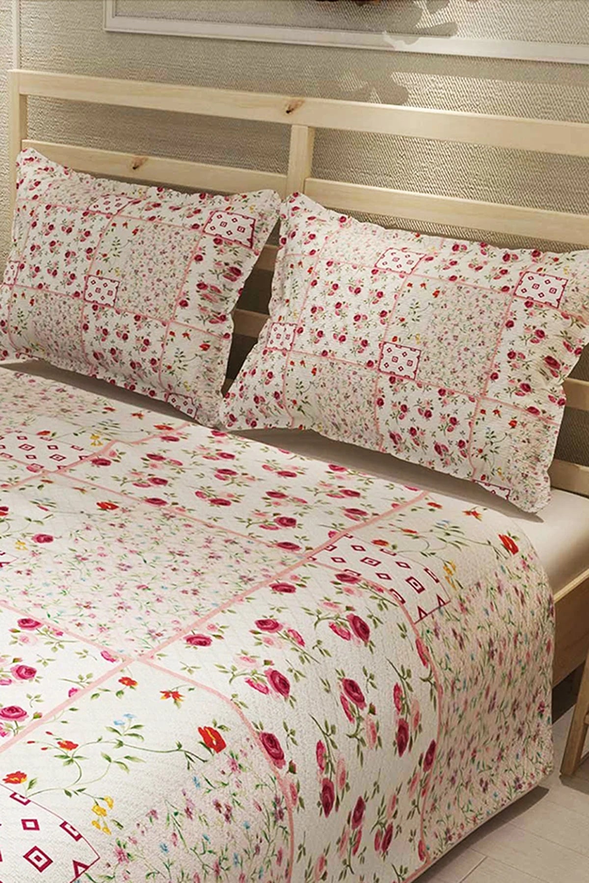 Pike Takımı Pamuklu Çift Kişilik Jakar Dokuma Yatak Örtüsü Rose Branch