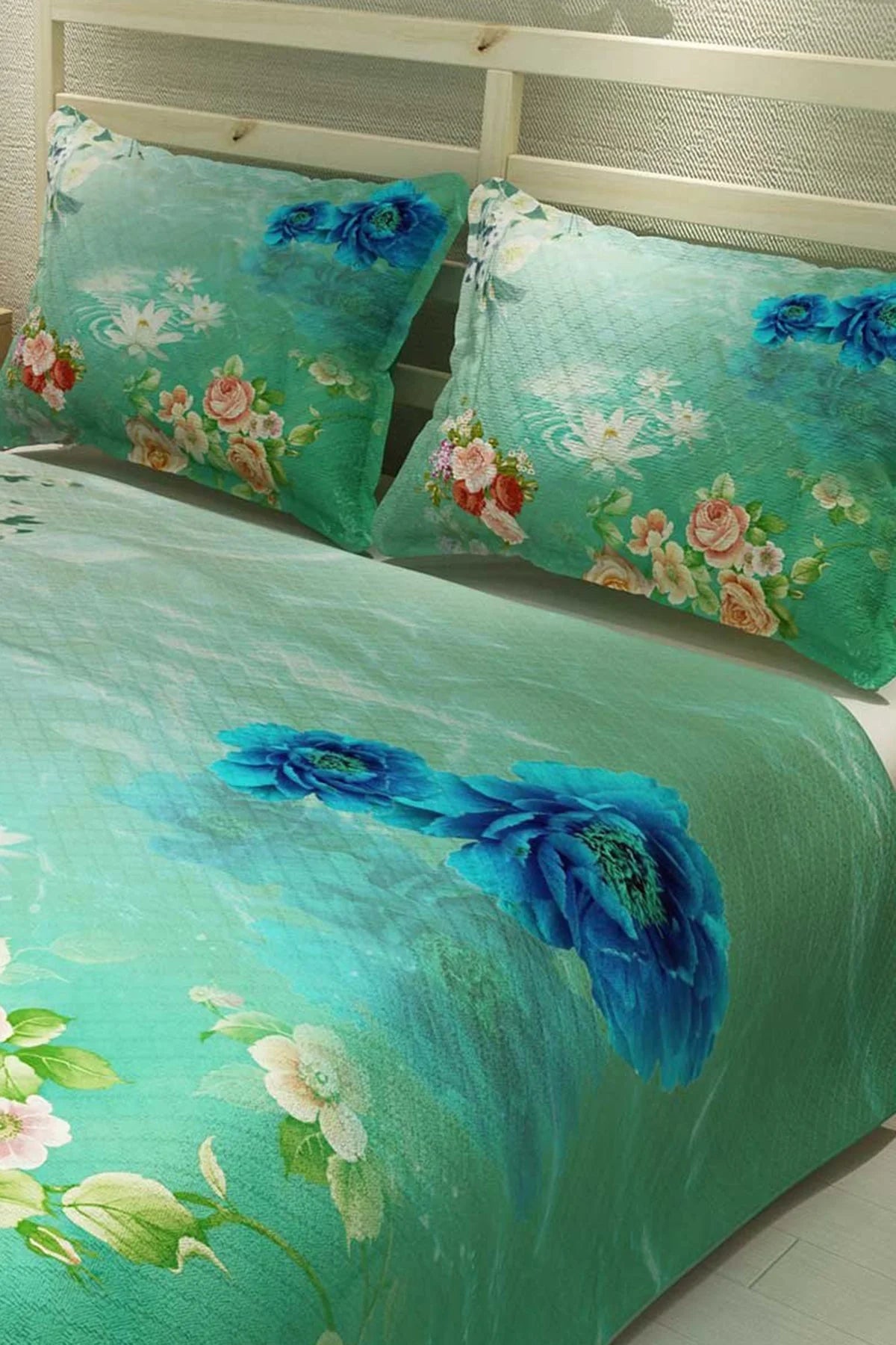 Pike Takımı Pamuklu Çift Kişilik Jakar Dokuma Yatak Örtüsü Water Flowers