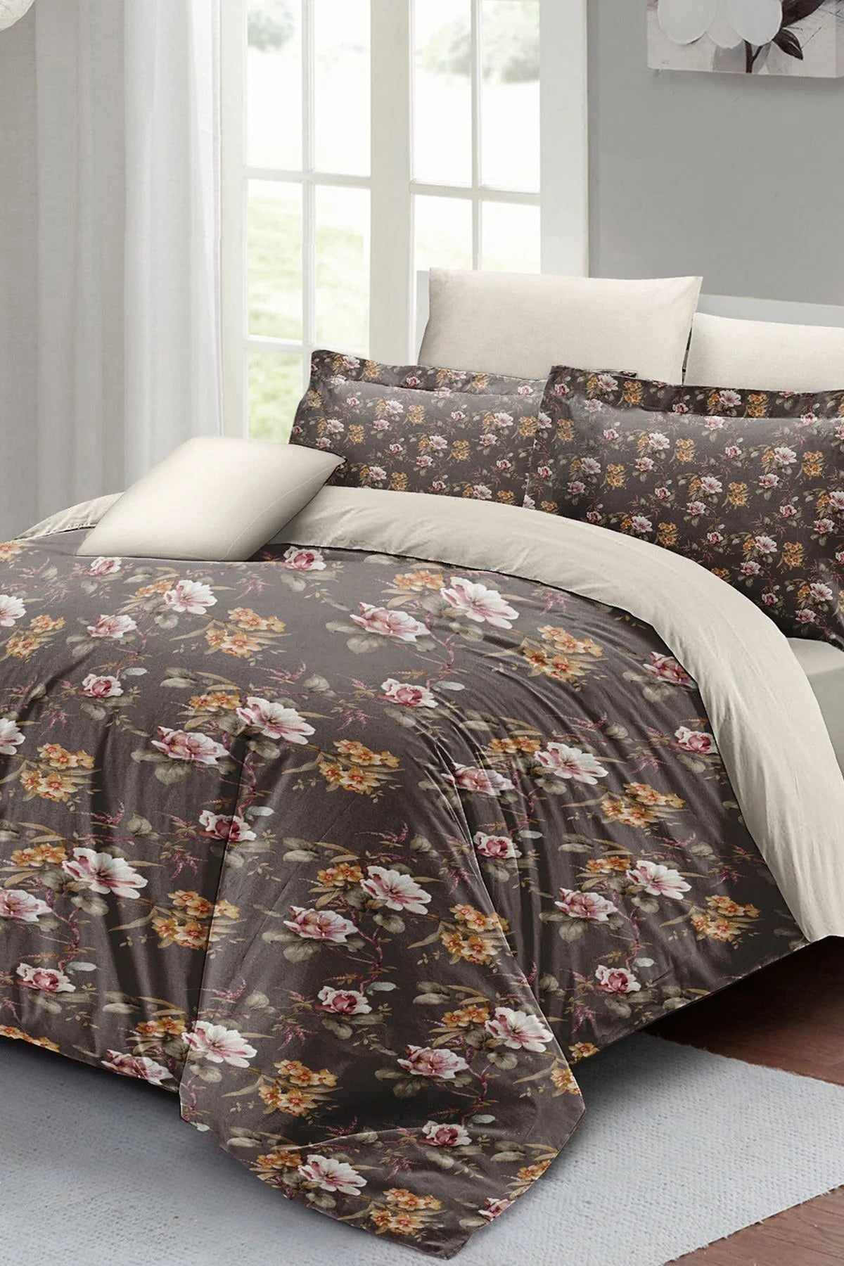 Retro Flowers Luxury Çift Kişilik Pamuk Saten Nevresim Takımı