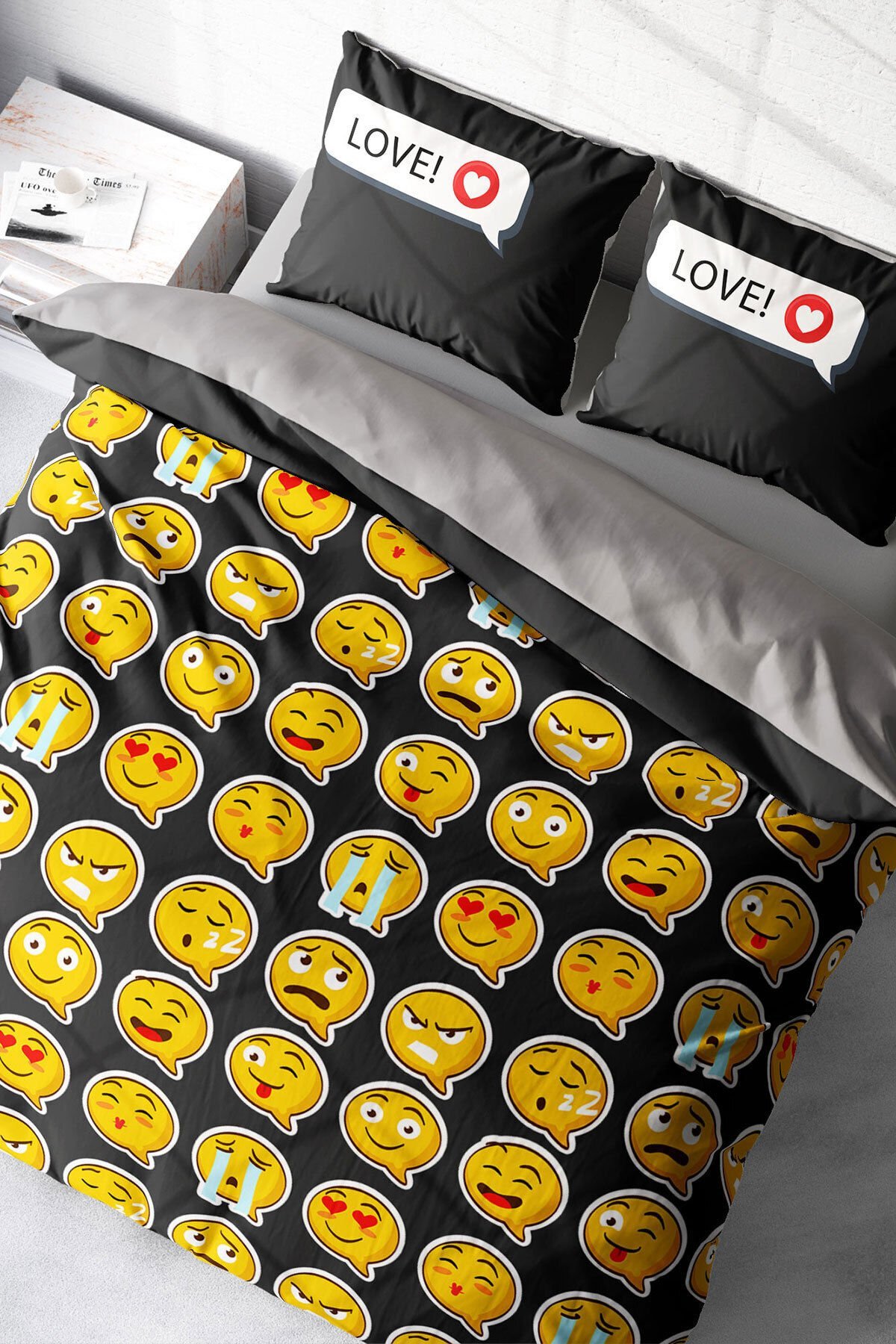 Lastikli Çarşaflı %100 Pamuk Saten Çift Kişilik Nevresim Takımı I Love Emoji
