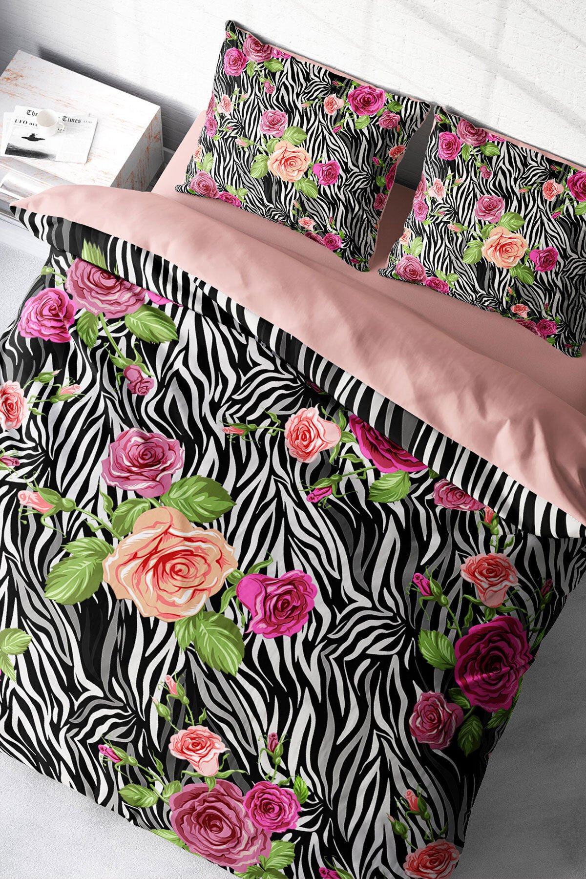 Lastikli Çarşaflı %100 Pamuk Saten Çift Kişilik Nevresim Takımı Zebra Flower